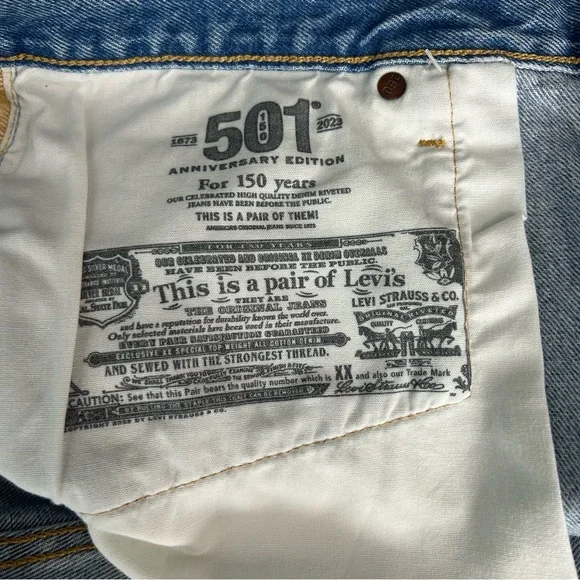 Levi’s 501 150 anniv high rise women’s denim  patch heart size 16W button fly - Picture 16 of 16